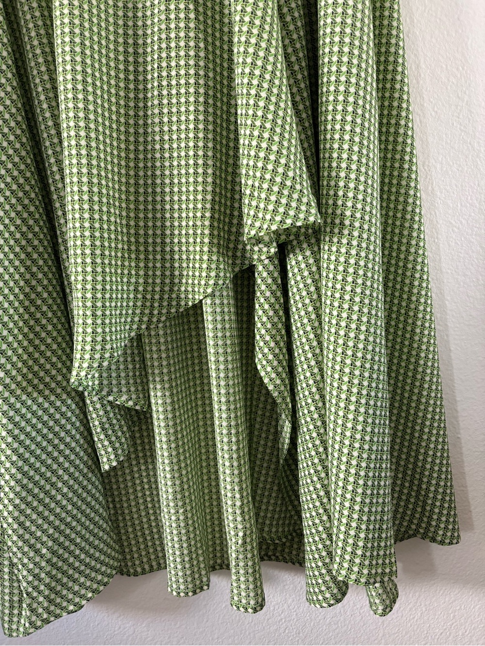 Tuckernuck Geometric Gingham Print Asymmetrical Free Flow Shirt Dress Medium - Picture 7 of 14